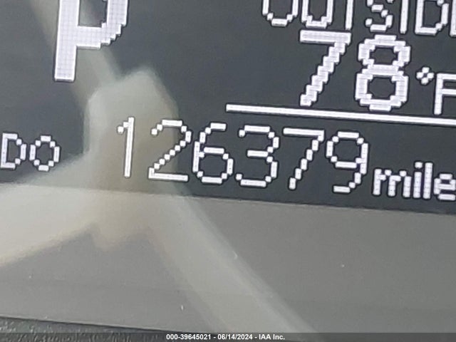 Toyota COROLLA LE 2019 5YFBURHE0KP902030 Image 16