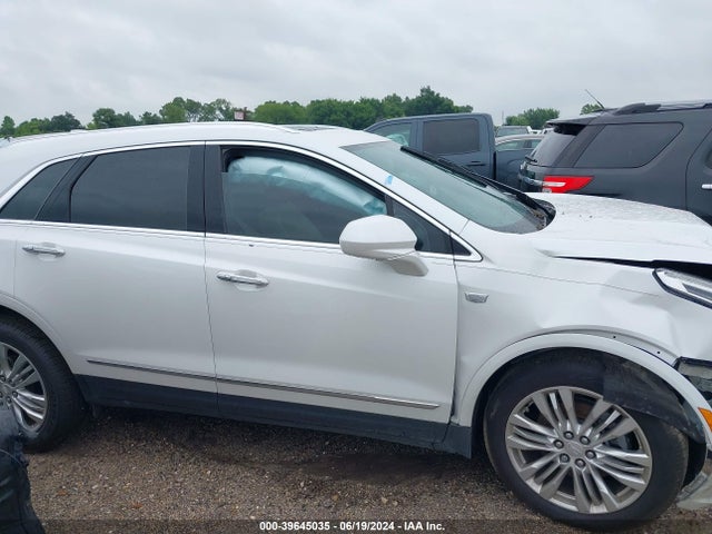 1GYKNCRS5HZ218369 Cadillac Xt5 Premium Luxury
