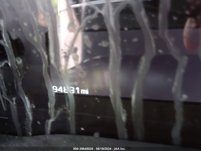 1GYKNCRS5HZ218369 Cadillac Xt5 Premium Luxury