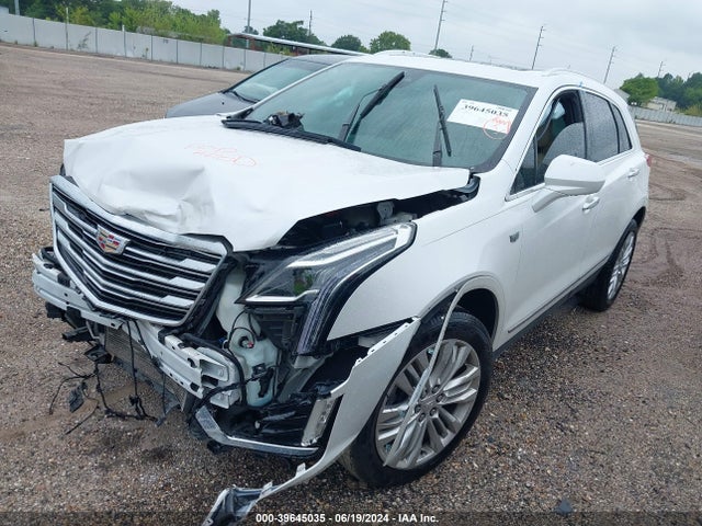 1GYKNCRS5HZ218369 Cadillac Xt5 Premium Luxury
