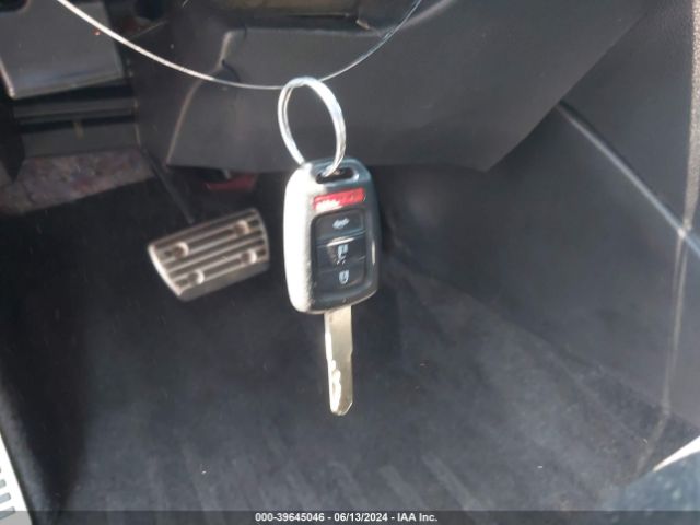 1HGCR2F10HA115915 Honda Accord Sport Se