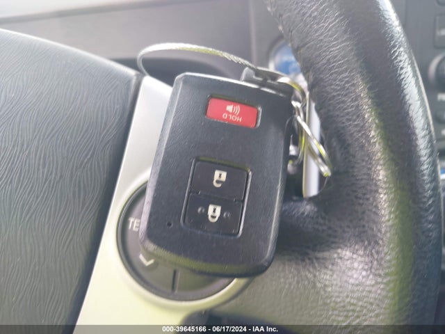 Toyota Prius C Four 2014 JTDKDTB36E1061974 Image 11