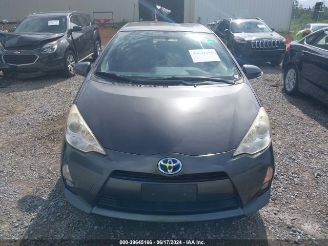 Toyota Prius C Four 2014 JTDKDTB36E1061974 Image 13