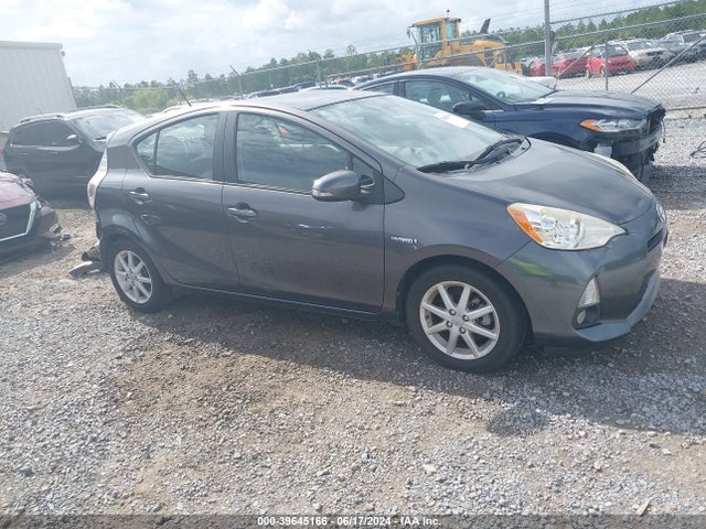 Toyota Prius C Four 2014 JTDKDTB36E1061974 Image 14