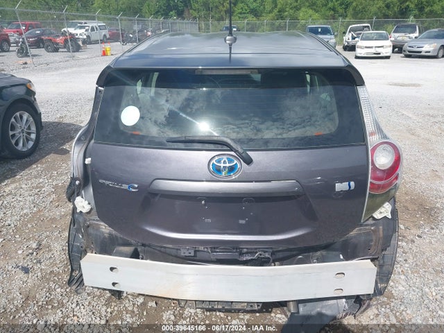Toyota Prius C Four 2014 JTDKDTB36E1061974 Image 17