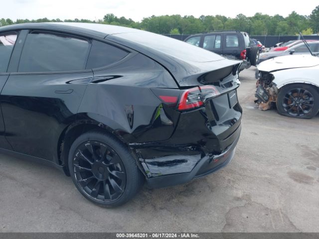 7SAYGDED0RF047922 Tesla Model Y Rwd