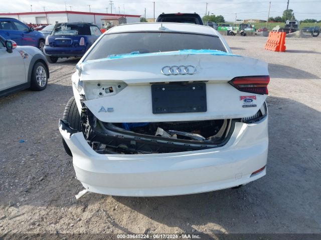 WAUSNAF59KA017800 Audi A5 45 Premium