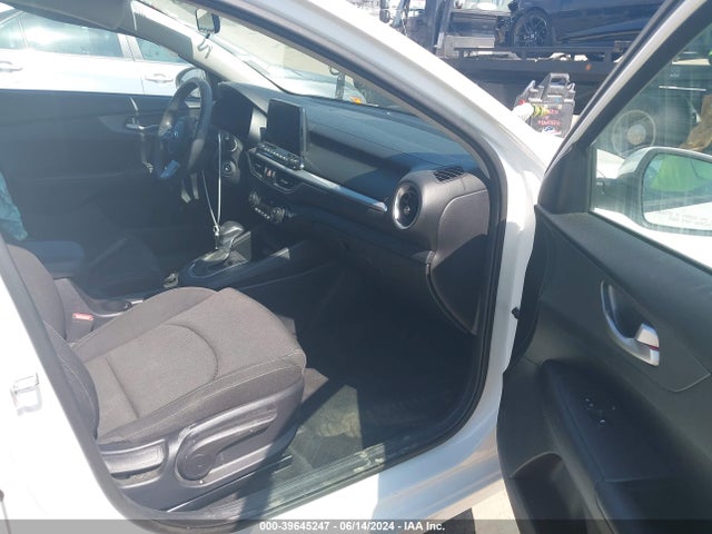 KIA Forte Lxs 2019 3KPF24AD2KE109051 Image 5