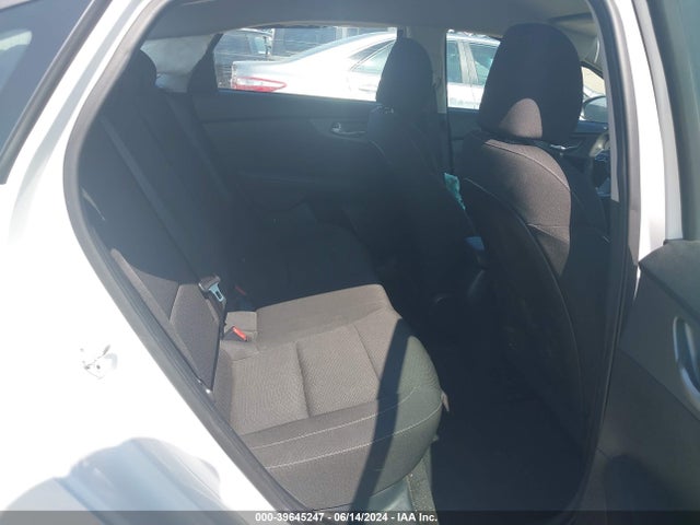KIA Forte Lxs 2019 3KPF24AD2KE109051 Image 8