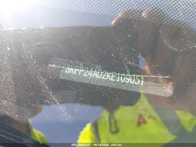 KIA Forte Lxs 2019 3KPF24AD2KE109051 Image 9