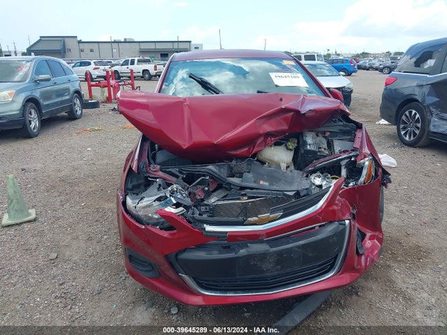 Chevrolet Sonic Lt Auto 2018 1G1JD5SH9J4103770 Image 12