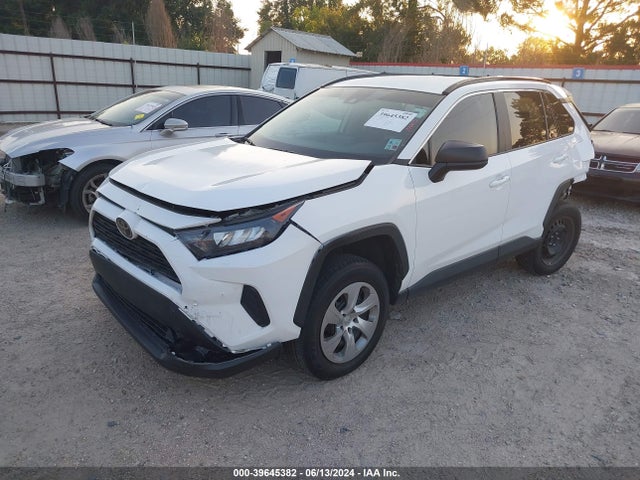 Toyota RAV4 LE 2021 2T3H1RFV1MC154050 Image 2