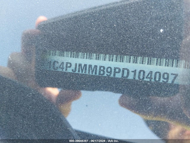 1C4PJMMB9PD104097 Jeep Cherokee Altitude Lux 4x4