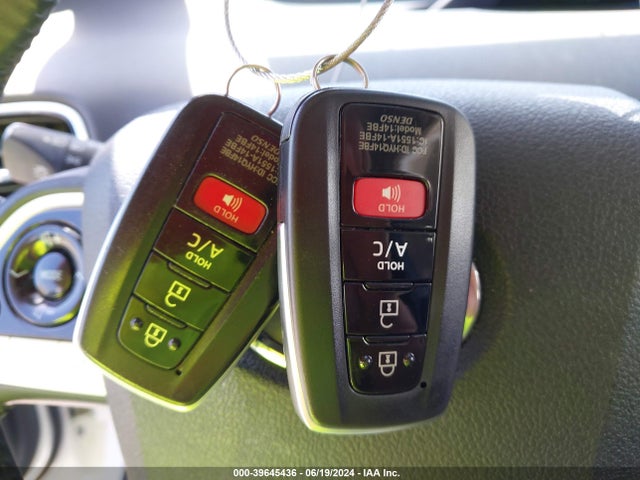 Toyota Prius Prime Premium 2019 JTDKARFP8K3114392 Image 11