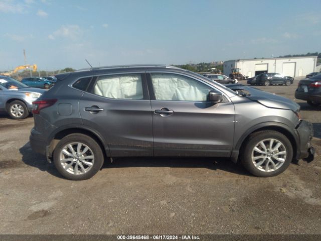 JN1BJ1BW2MW442975 Nissan Rogue Sport Sv Awd Xtronic Cvt