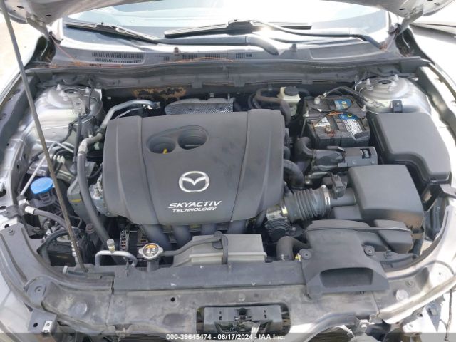 3MZBM1L78GM268942 Mazda Mazda3 I Touring