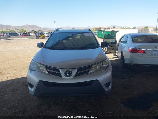 Toyota RAV4 LE 2015 2T3ZFREV7FW228144 Image 12