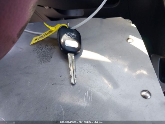 JTKKUPB44E1043031 Scion XD