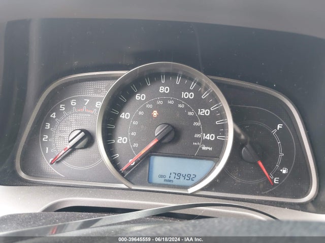 Toyota Rav4 Xle 2015 JTMRFREV2FD105106 Image 15
