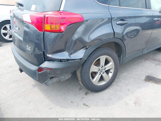 Toyota Rav4 Xle 2015 JTMRFREV2FD105106 Image 6