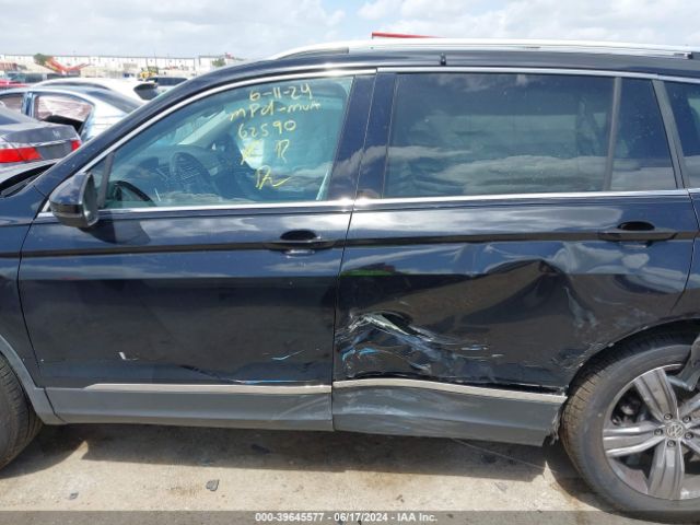 3VV3B7AX2LM115469 Volkswagen Tiguan