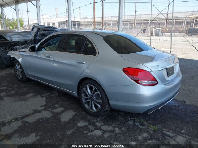 2017 MERCEDES-BENZ C 300 55SWF4JB8HU220935 Photo 2