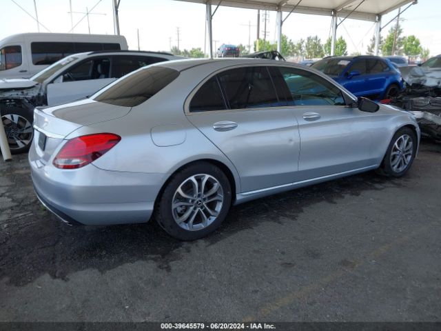 2017 MERCEDES-BENZ C 300 55SWF4JB8HU220935 Photo 3