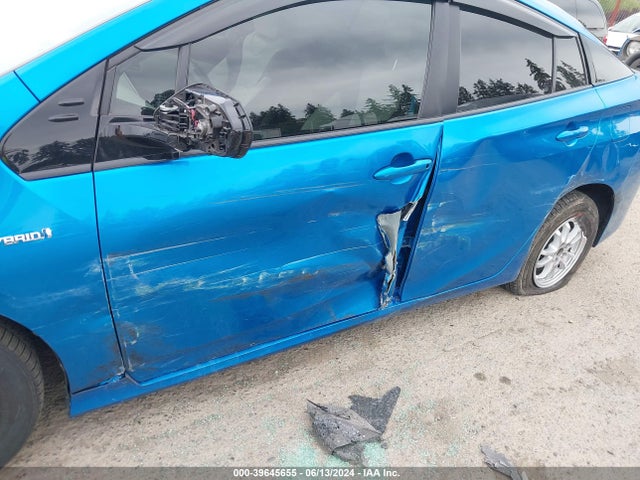 Toyota Prius Le Awd-e 2020 JTDL9RFU8L3019982 Image 6