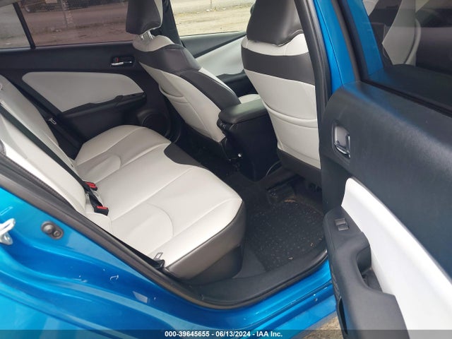Toyota Prius Le Awd-e 2020 JTDL9RFU8L3019982 Image 8
