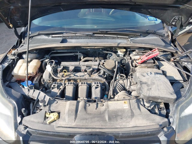 Ford Focus Titanium 2014 1FADP3J22EL175487 Image 10