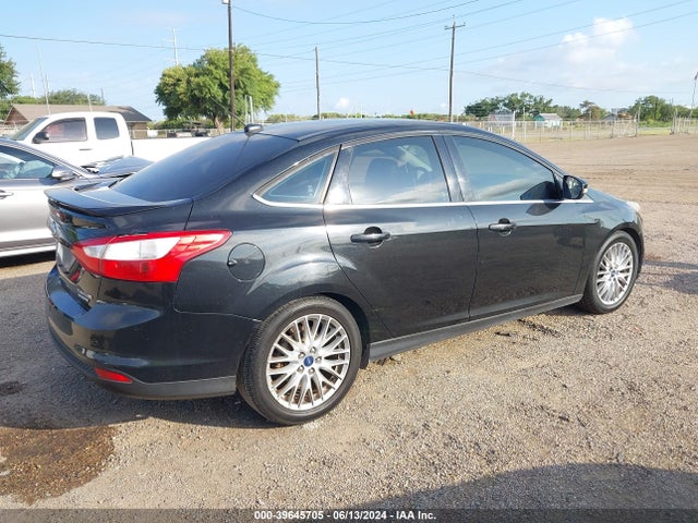 Ford Focus Titanium 2014 1FADP3J22EL175487 Image 4