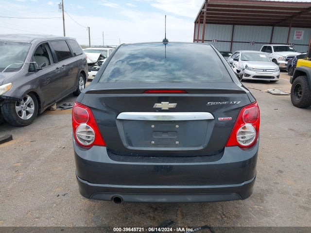 Chevrolet Sonic Ltz Auto 2016 1G1JE5SB7G4150023 Image 16