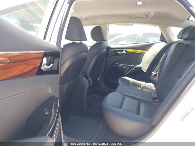 KNALB4J16K5171764 KIA Cadenza Premium