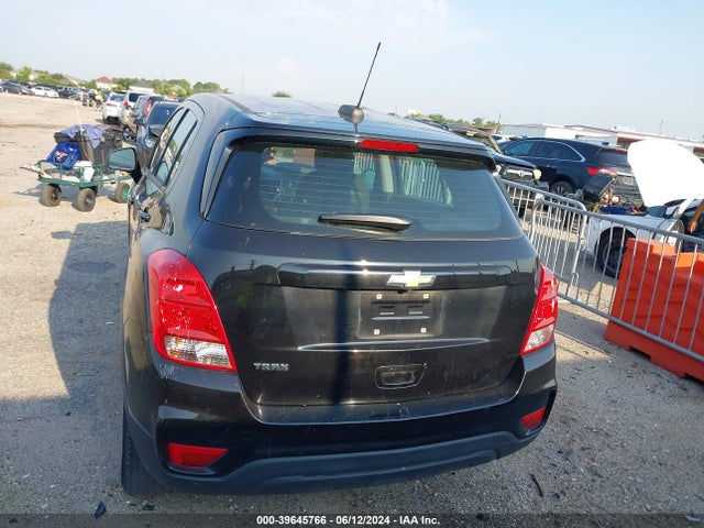KL7CJKSBXLB084189 Chevrolet Trax Fwd Ls