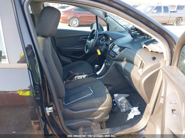 KL7CJKSBXLB084189 Chevrolet Trax Fwd Ls
