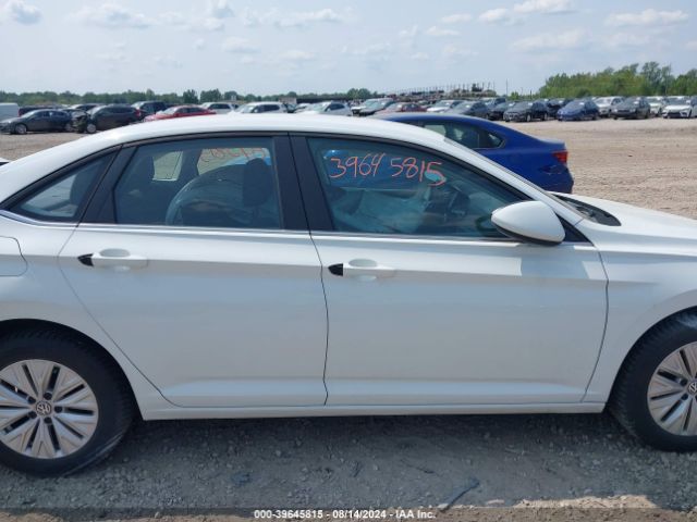 3VWN57BUXKM099049 Volkswagen Jetta 1.4t S