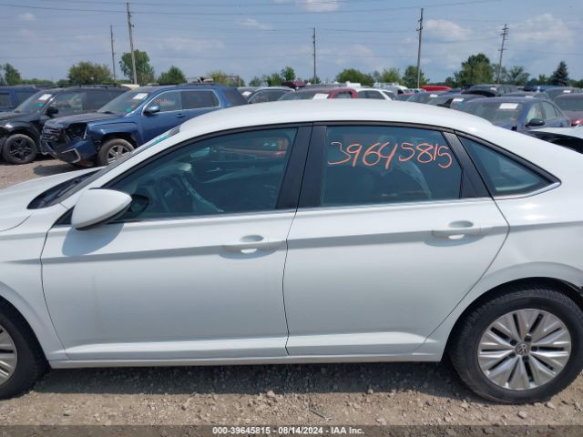 3VWN57BUXKM099049 Volkswagen Jetta 1.4t S