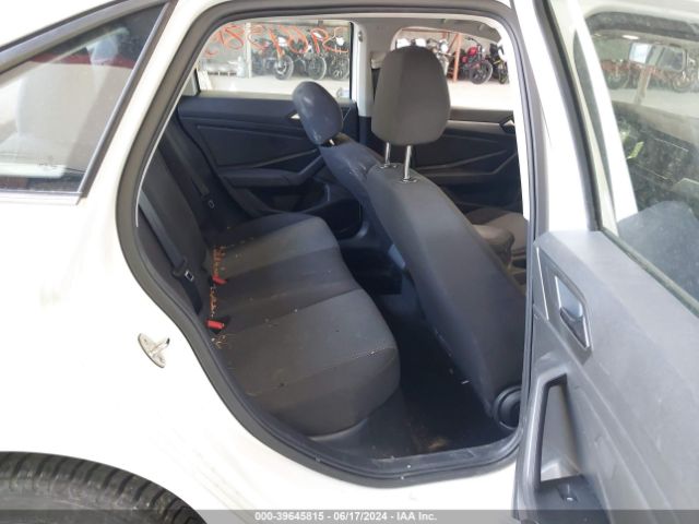 3VWN57BUXKM099049 Volkswagen Jetta 1.4t S