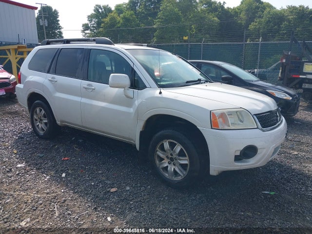 2011 MITSUBISHI ENDEAVOR 4A4JN2AS0BE025271 Photo 0