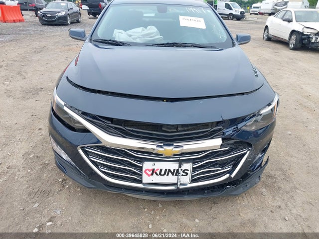 1G1ZD5ST2LF066835 Chevrolet Malibu Fwd Lt