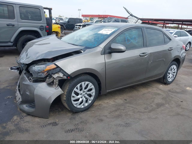 Toyota COROLLA LE 2019 5YFBURHE0KP889019 Image 2