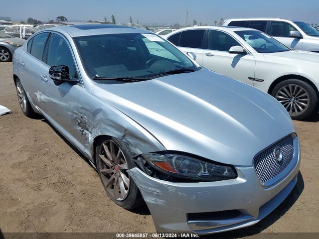 2014 JAGUAR XF SAJWA0ESXEPU16848 Photo 5