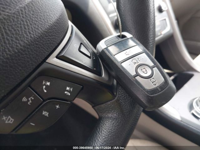 3FA6P0LUXKR263397 Ford Fusion Hybrid Se
