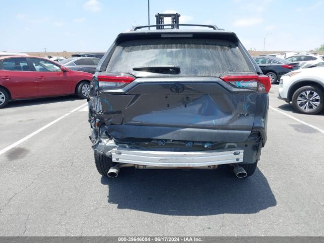2T3C1RFV5NC196300 Toyota Rav4 Xle Premium