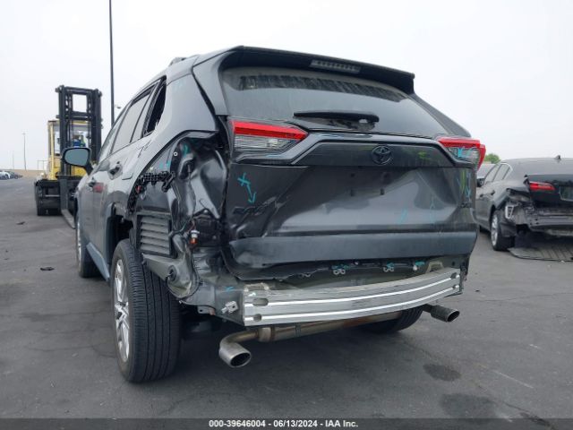 2T3C1RFV5NC196300 Toyota Rav4 Xle Premium