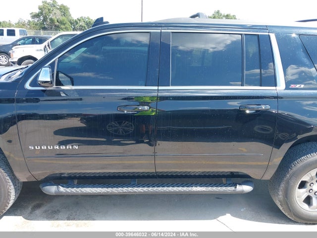 Chevrolet Suburban Lt 2018 1GNSKHKC4JR348400 Image 14