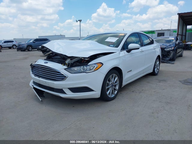 Ford Fusion Hybrid Se 2017 3FA6P0LU8HR266162 Image 2