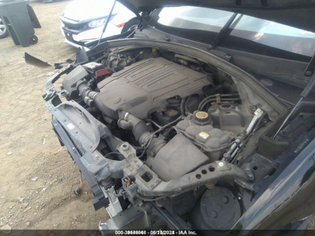 SADCJ2BV6HA883045 Jaguar F-pace 35t Premium