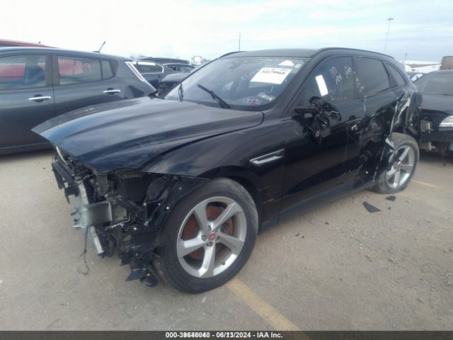 SADCJ2BV6HA883045 Jaguar F-pace 35t Premium