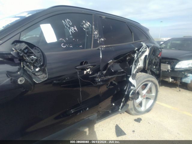 SADCJ2BV6HA883045 Jaguar F-pace 35t Premium